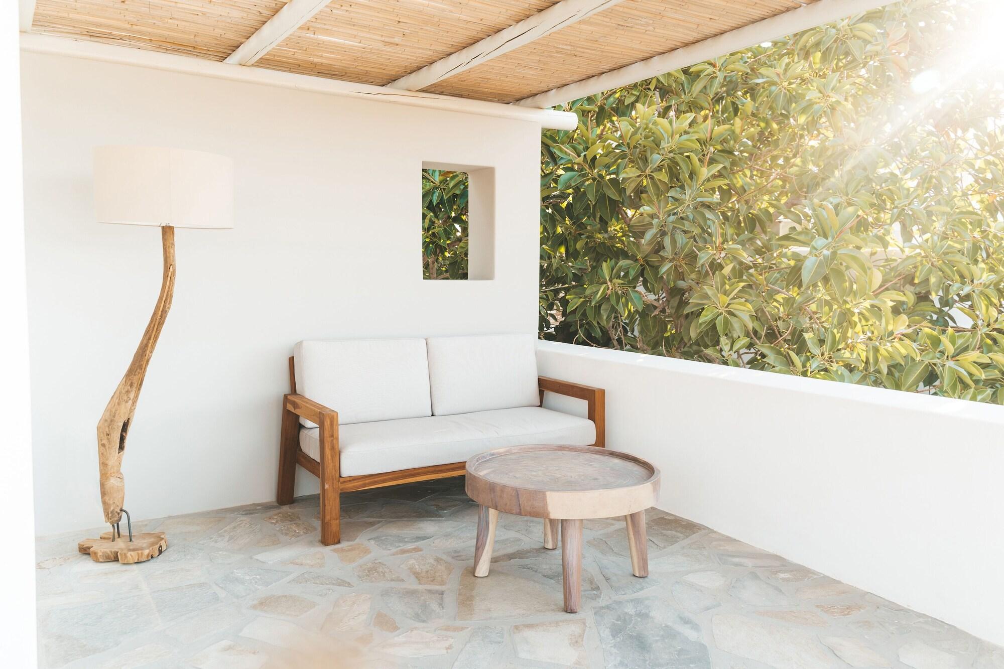 Far Out Hotel & Spa 마일로포타스 외부 사진