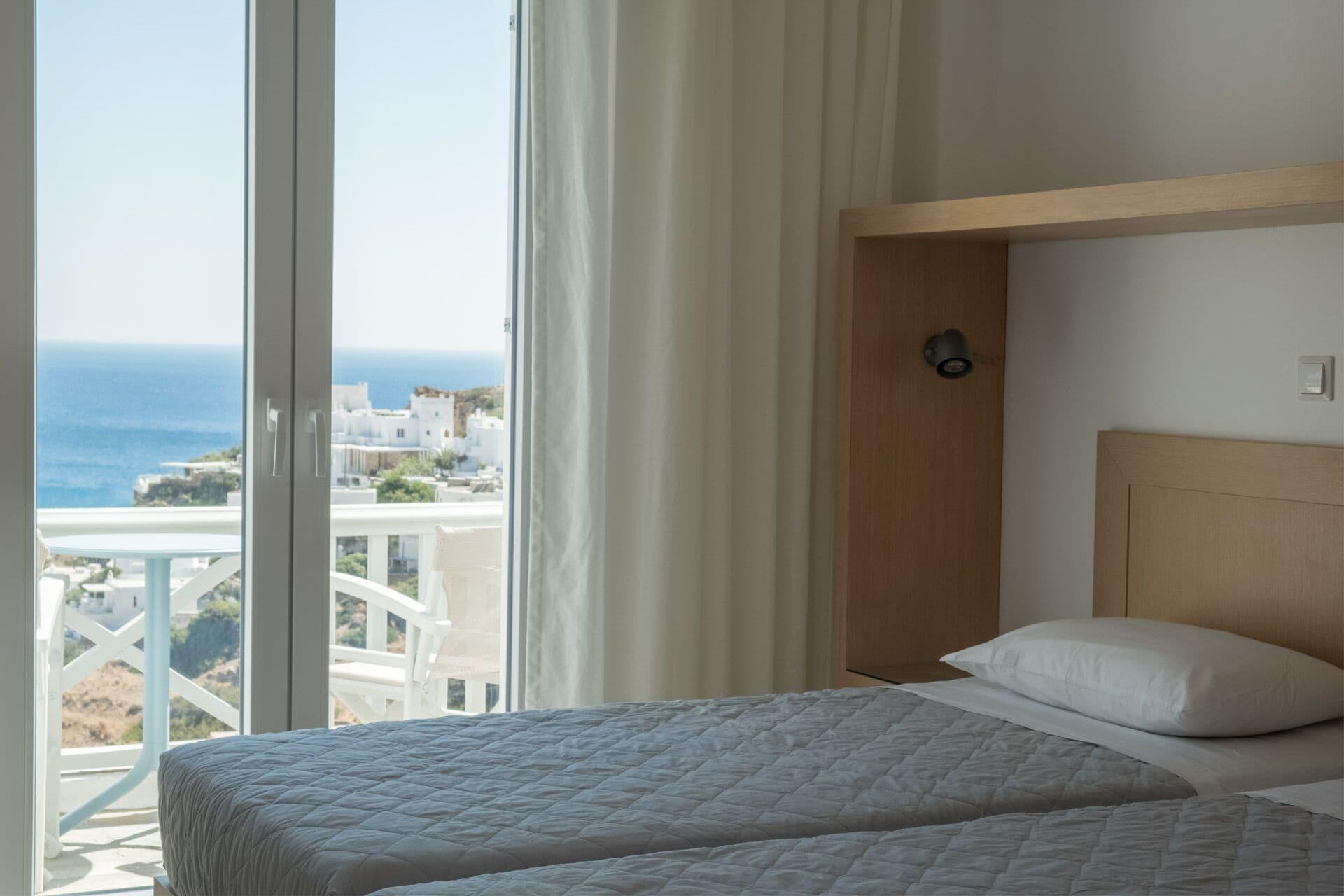 Far Out Hotel & Spa 마일로포타스 외부 사진